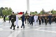 Devlet Mezarlığı Atatürk'ü ve Silah Arkadaşlarını Anma Töreni - Anıtkabir ziyareti fotoğraf 1