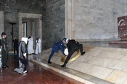 President Mr. Sheikh Meshal El Ahmed El Cabir El Sabah - Anıtkabir visit photograph 2